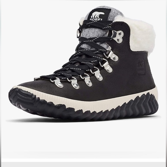 Sorel Out N About Plus Conquest sz 6 Boots - Picture 1 of 16